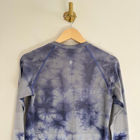 Lululemon Swiftly Tech Long Sleeve 2.0 *Wash Striped Tie Dye Blue 8 - Picture 7 of 7